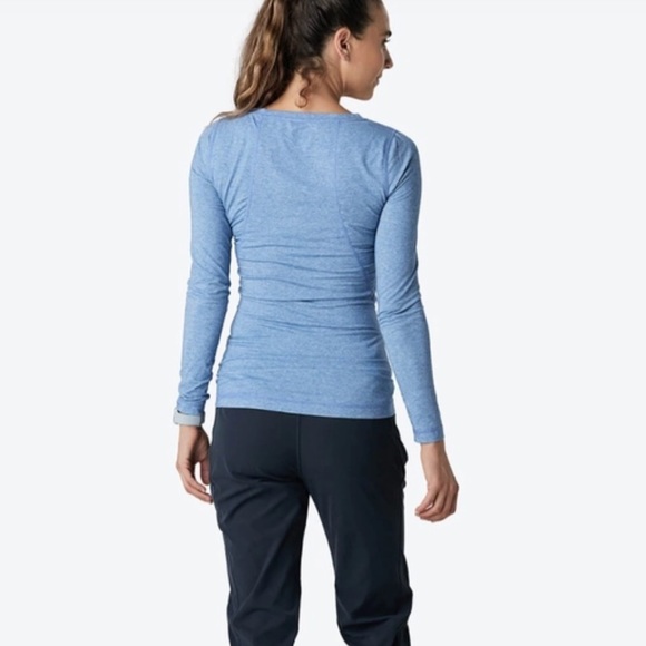 Medelita long sleeve underscrub tee - Picture 2 of 8